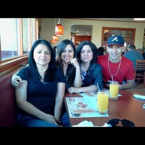 Meet your Posher, Angela